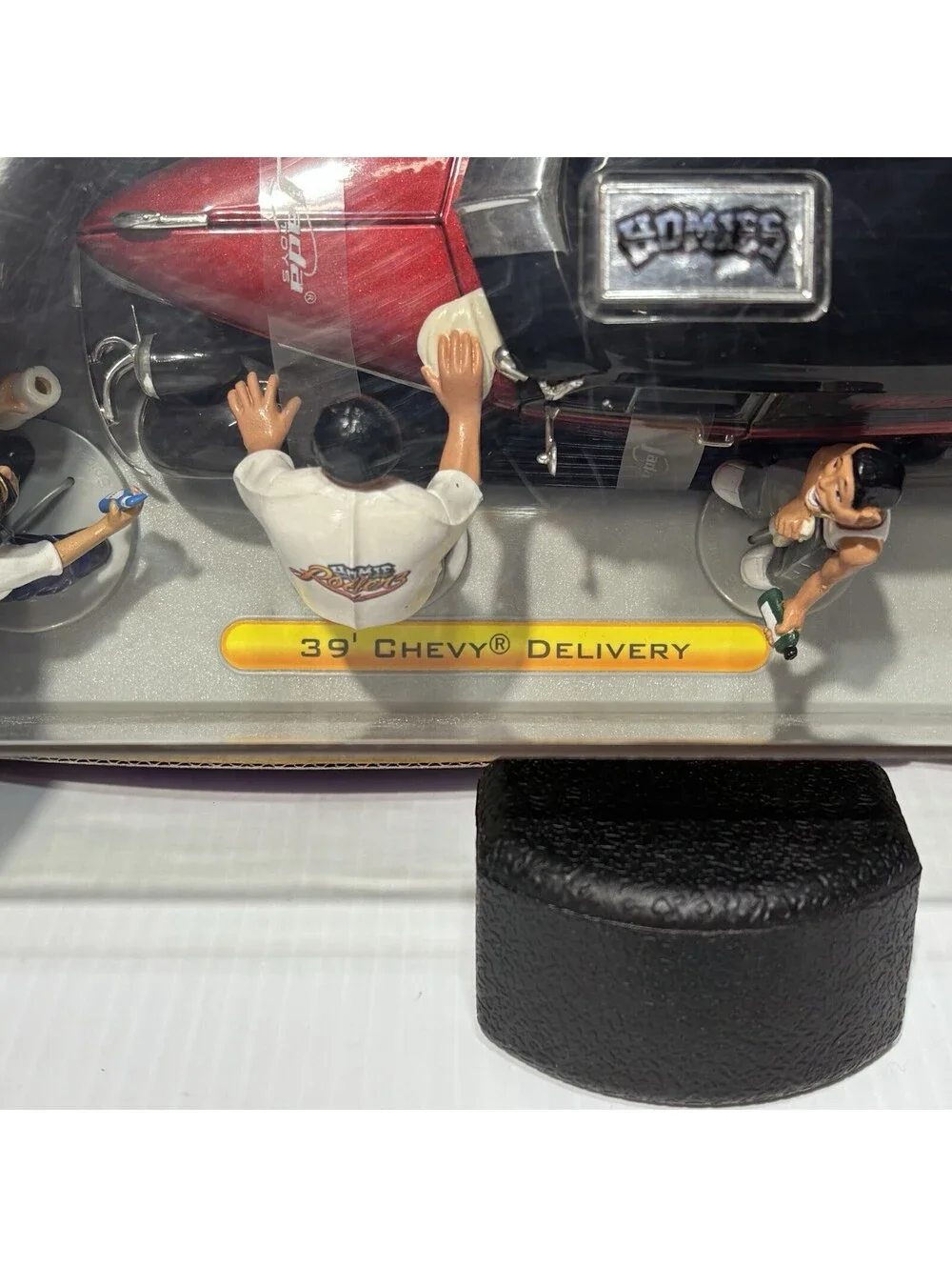 Jada Toys Homie Rollerz 39’ Chevy Delivery Lowrider 1:24 & Figures NIB 2003